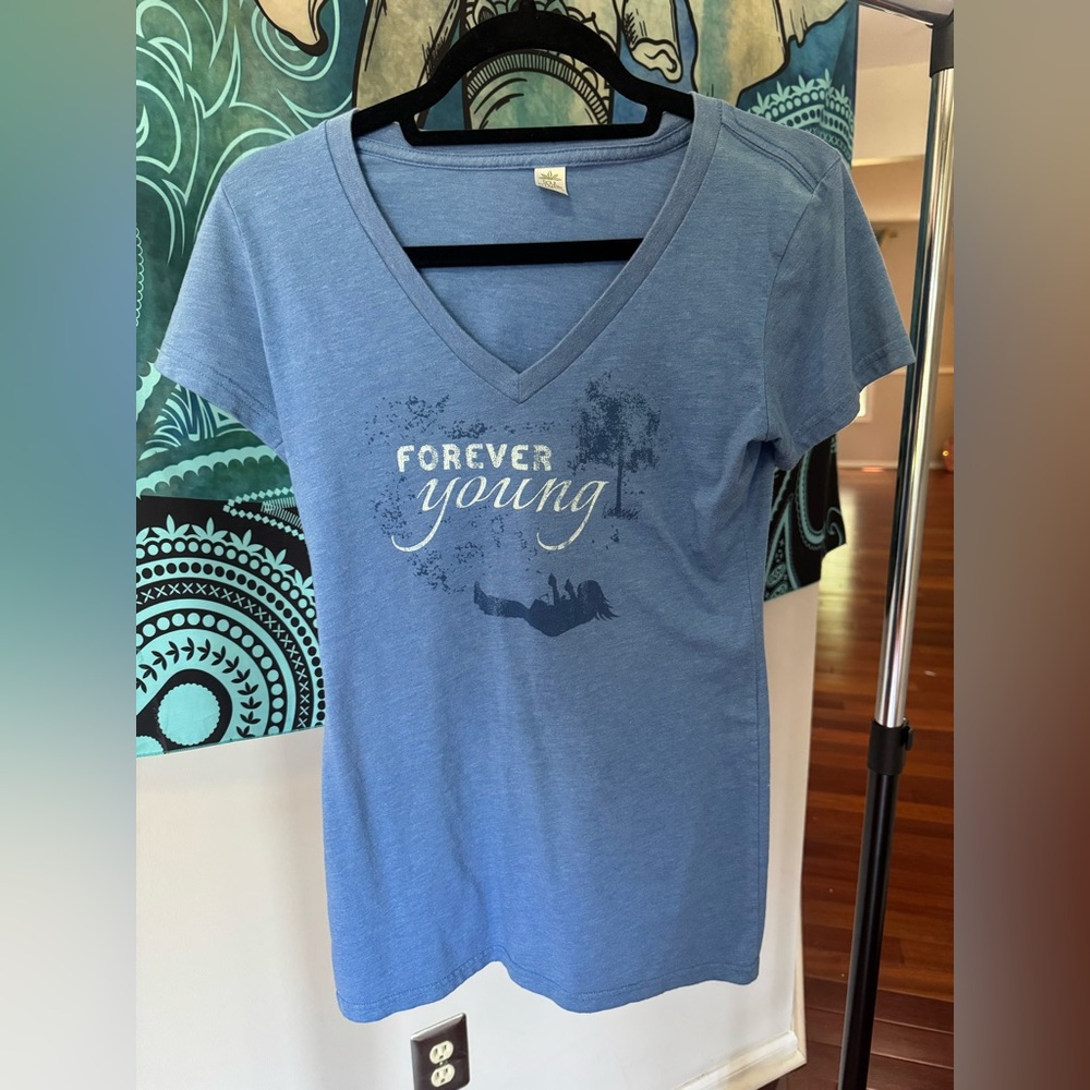 Soul Flower Blue V-Neck Tee with Graphic